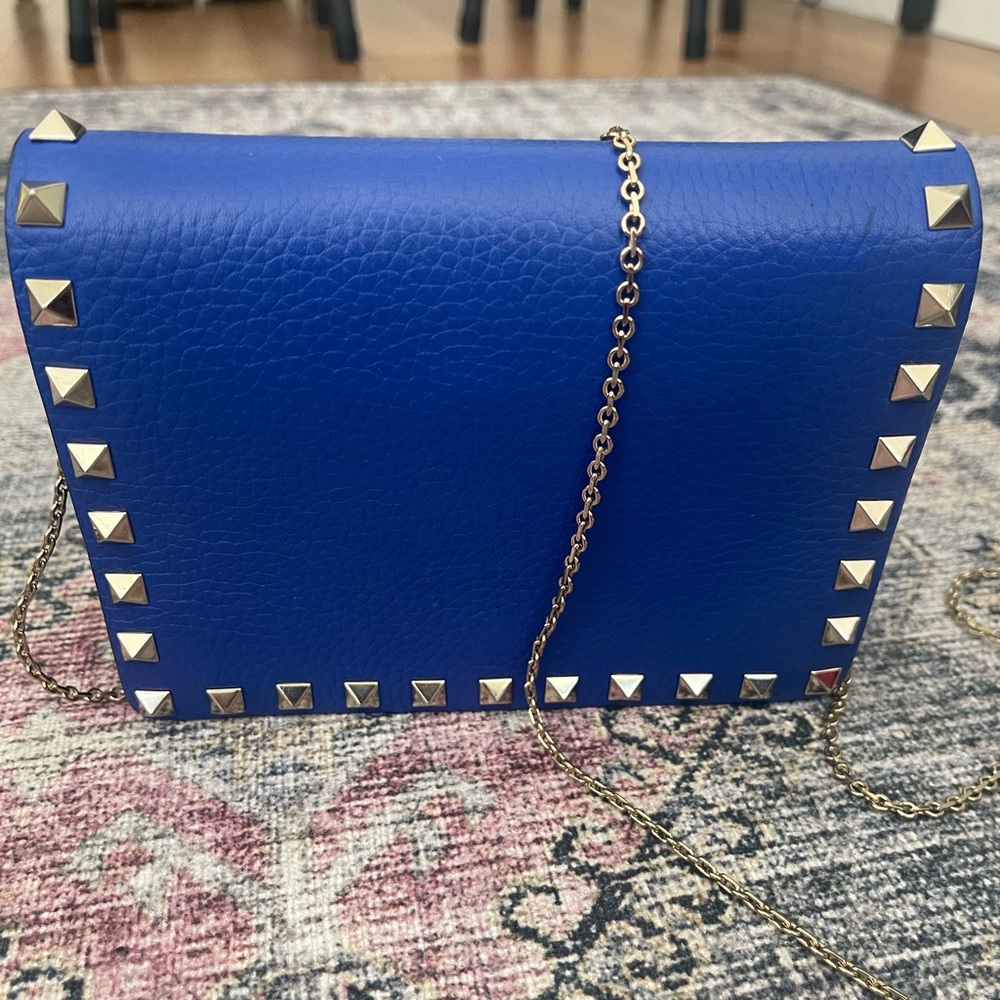 VALENTINO ROCKSTUD